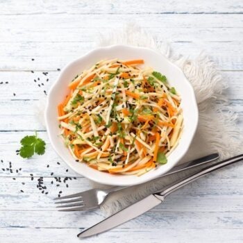 Salat z celeru a mrkve